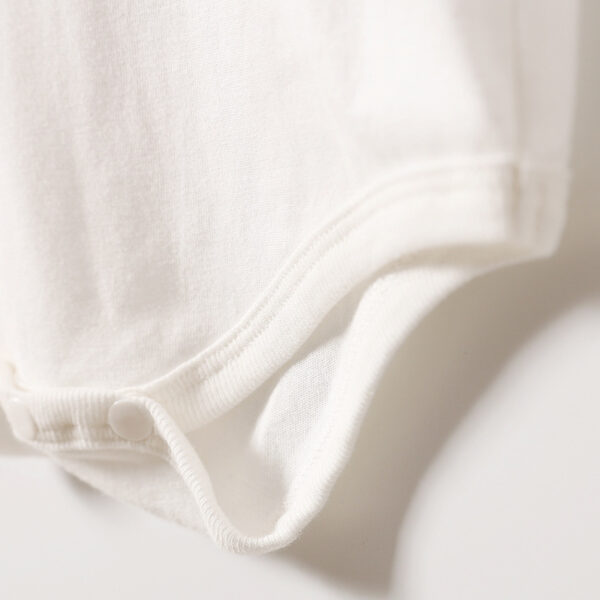 Short sleeve triangle romper - Image 4